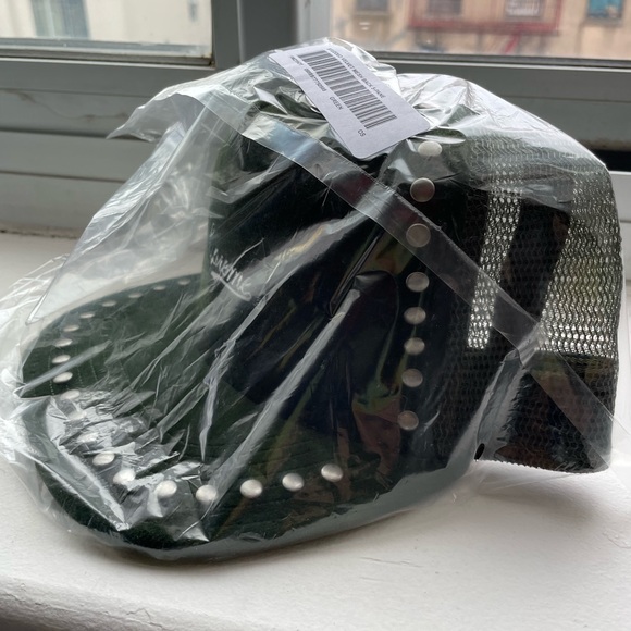 Supreme Velvet Studded Mesh 5 Panel Hat - Picture 4 of 5